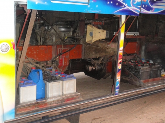 ขายรถบัส 12 เมตร คัชซี่เบนซ์ เครื่องนิสสันUD ช่วงล่างอีซูซุ เจ้าของขายเองไม่ผ่านนายหน้าครับ ขายรถบัส 12 เมตร คัชซี่เบนซ์ เครื่องนิสสันUD ช่วงล่างอีซูซุ เจ้าของขายเองไม่ผ่านนายหน้าครับ