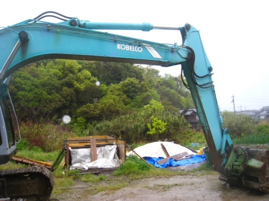 เก่านอกแท้ ค่ะ รถขุด Kobelco SK120-3 อีกคันค่ะ  จากญี่ปุ่น สภาพสวยพร้อมใช้งานแน่นอน สนใจโทรเลยค่ะ 087-3310254 เจี๊ยบค่ะ