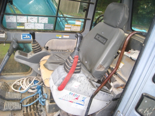 เก่านอกแท้ ค่ะ รถขุด Kobelco SK120-3 อีกคันค่ะ  จากญี่ปุ่น สภาพสวยพร้อมใช้งานแน่นอน สนใจโทรเลยค่ะ 087-3310254 เจี๊ยบค่ะ