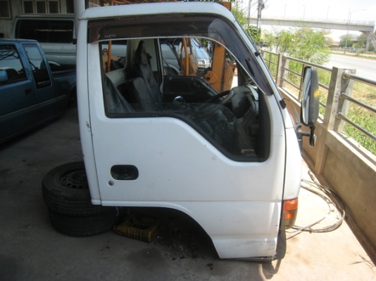 หัวเก๋ง ISUZU NPR หัวเก่านอกครับ