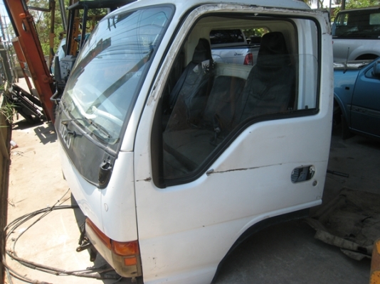 หัวเก๋ง ISUZU NPR หัวเก่านอกครับ