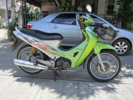 ยังไงก็ขาย wave125Rปี49รถบ้านเครื่องพอได้เดิมๆชุดโอนครบ