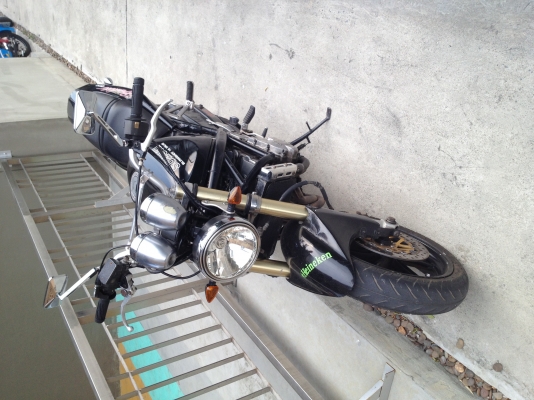 ขายซูซูกิ บันดิท400 รถมีทะเบียนแท้ โอนได้ ชื่อผมเอง พร้อมใช้งาน 60,000 บาท