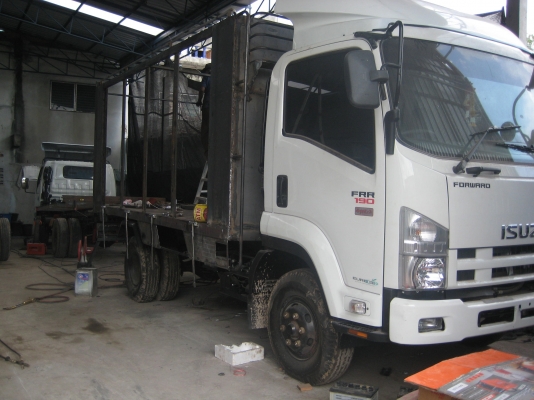 หจก เอสเซอร์วิส999 รับติดตั้งกะบะดั้ม 6 ล้อ 10 ล้อ รถใหม่ป้ายแดง อู่มาตรฐานเสร็จเร็วราคาย่อมเยาว์ ติดต่อสอบถาม 089-9455306