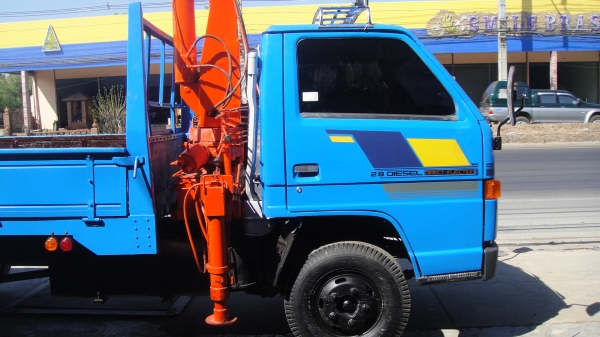 ISUZU NKR เครนTADANO ดาวน์45000ผ่อน10300/48เดือน