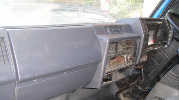 ISUZU NKR เครนTADANO ดาวน์45000ผ่อน10300/48เดือน