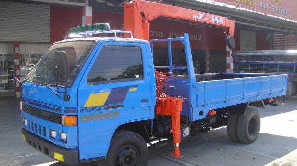 ISUZU NKR เครนTADANO ดาวน์45000ผ่อน10300/48เดือน