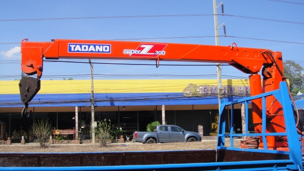 ISUZU NKR เครนTADANO ดาวน์45000ผ่อน10300/48เดือน