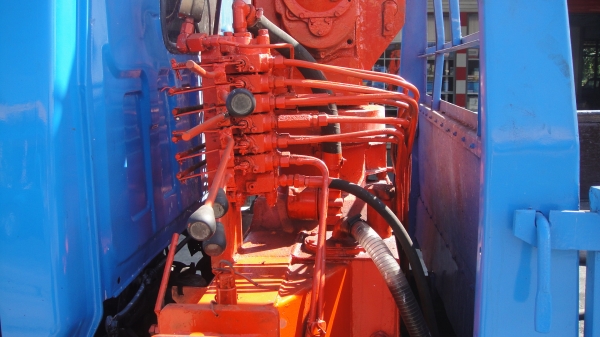 ISUZU NKR เครนTADANO ดาวน์45000ผ่อน10300/48เดือน