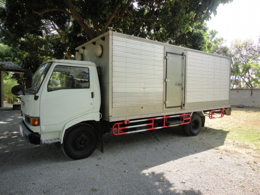 ขาย HINO KM 779 117 แรง พร้อมตู้แห้ง