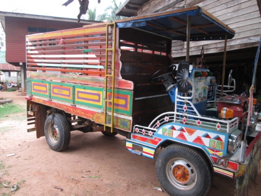 ลดราคา118000 คับด่วนๆอยากขายแล้วคับ อยากได้เท่าไหร่ว่ามา ขายได้ขายคับ ก่อนเข้าอู่ทํา6ล้อ ฝากขายอีแต๋นสวยๆคับ เครื่องแน่น คัตซีสวย มีสโลว์ พร้อมใช้