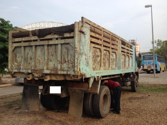 ขาย ISUZU ROCKY 240 HP / 210 HP