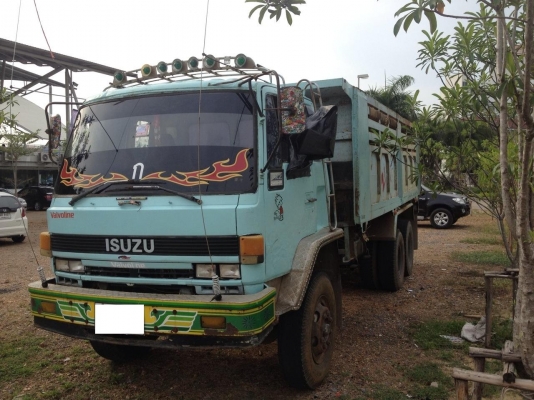 ขาย ISUZU ROCKY 240 HP / 210 HP