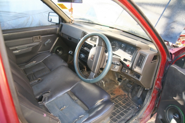 ขายรถกระบะ นิสสัน BIG M ปี 92