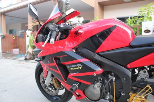 ขาย HONDA CBR600RR ปี2004 ทะเบียนแท้ สมอ ตอง666 โอนขนส่ง