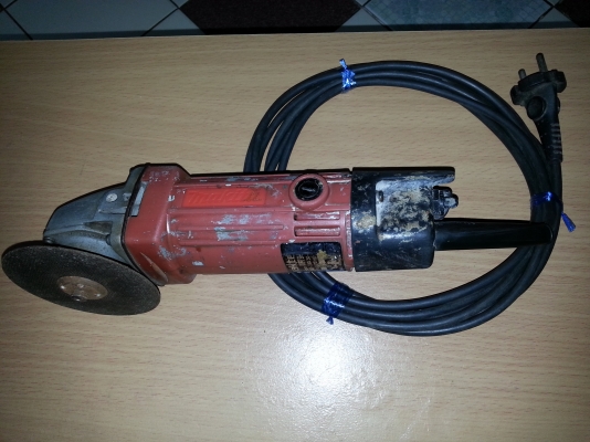 ขายหินเจีย(ลูกหมู)ขนาดใส่ใบ4นิ้วยี่ห้อMAKTECรุ่นMT954คับ