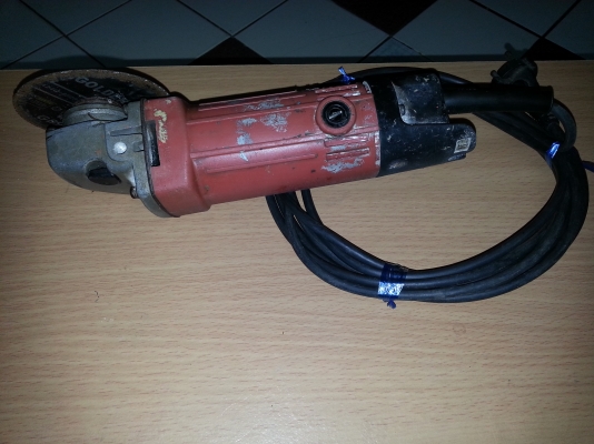 ขายหินเจีย(ลูกหมู)ขนาดใส่ใบ4นิ้วยี่ห้อMAKTECรุ่นMT954คับ ขายหินเจีย(ลูกหมู)ขนาดใส่ใบ4นิ้วยี่ห้อMAKTECรุ่นMT954คับ