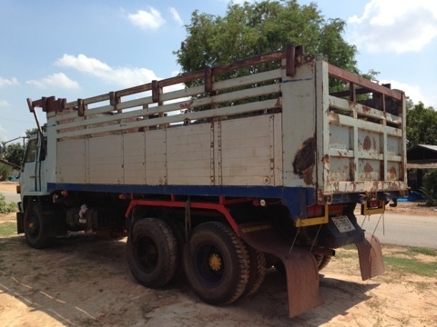 ISUZU ROCKY FXZ 210 HP 6SA1 สิบล้อดั๊มพ์ 2 เพลา กระบะดั๊มพ์มิเนียม 12 ตันทรงดีสภาพสวย เครื่องแห้งแรงดีไม่เยิ้ม ภายในเก๋งคอนโซลสวยครบ ช่วงล่างคัชซีใหญ่สวยไม่มีแตกไม่มีบวม ยางสภาพดีมากทั้ง 10 เส้นประมาณ 70\% พร้อมใช้งาน เอกสารทะเบียนภาษีเต็มครบไม่มีขาดพร้อมโ ISUZU ROCKY FXZ 210 HP 6SA1 สิบล้อดั๊มพ์ 2 เพลา กระบะดั๊มพ์มิเนียม 12 ตันทรงดีสภาพสวย เครื่องแห้งแรงดีไม่เยิ้ม ภายในเก๋งคอนโซลสวยครบ ช่วงล่างคัชซีใหญ่สวยไม่มีแตกไม่มีบวม ยางสภาพดีมากทั้ง 10 เส้นประมาณ 70\% พร้อมใช้งาน เอกสารทะเบียนภาษีเต็มครบไม่มีขาดพร้อมโ