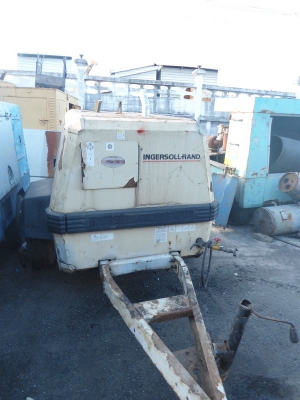 ขายปั้มลม INGERSOLLRAND  185 ทำลมเร็ว พร้อมใช้งานนะครับ