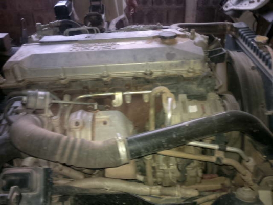 รถอิซูซุ 6 ล้อดั๊ม NQR 150 แรงม้า ปี 51  สนใจติดต่อ 081 - 6079515