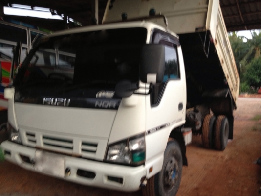 รถอิซูซุ 6 ล้อดั๊ม NQR 150 แรงม้า ปี 51  สนใจติดต่อ 081 - 6079515