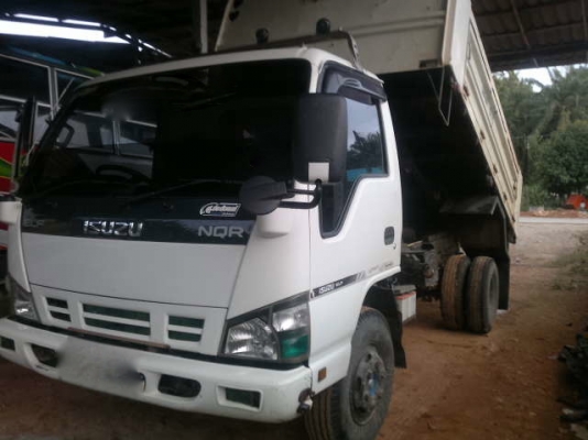 รถอิซูซุ 6 ล้อดั๊ม NQR 150 แรงม้า ปี 51  สนใจติดต่อ 081 - 6079515