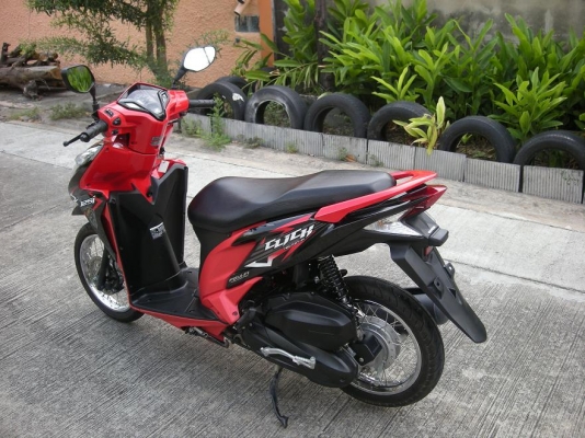 click 125i หัวฉีด ปี2012 สีดำแดง เดิมๆวิ่ง 2xxx กิโล click 125i หัวฉีด ปี2012 สีดำแดง เดิมๆวิ่ง 2xxx กิโล