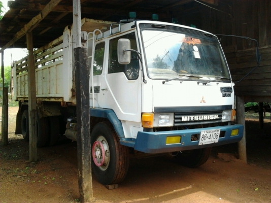 MITSUBISHI FUSO FN527 TD 195 HP 6D16 สิบล้อดั๊มพ์ 2 เพลา กระบะดั๊มพ์เหล็ก 12 ตันสภาพอย่างสวย เครื่องแน่นดีแห้งดีไม่มีเยิ้ม หัวเก๋งตาเหลี่ยมภายในเก๋งคอนโซลสวยครบ พวงมาลัยเพาเวอร์ เบรคทริ๊ปฟี้ ช่วงล่างคัชซีสวยเดิมๆไม่มีบวม ยางสภาพดี 10 เส้นพร้อมบรรทุกได้เลย
