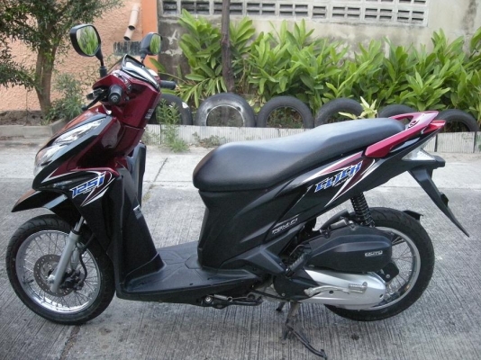 click 125i หัวฉีด ปี2012 สีดำแดง เดิมๆ click 125i หัวฉีด ปี2012 สีดำแดง เดิมๆ