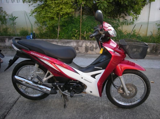 wave 110i ปี2012 สีขาวแดง เดิมๆ wave 110i ปี2012 สีขาวแดง เดิมๆ