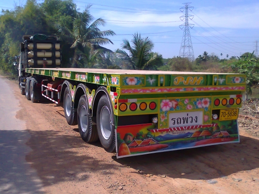 ขายหางพื้นเรียบ3 เพลา ต่อใหม่จากอู่ ราคา 460,000.00 (ไม่รวมยางและกระทะ)  หางโลว์เบด 2 เพลา ราคา 480,000.00 (ไม่รวมยางและกระทะ)  ขายกระทะใหม่ขอบ 20 x 7.00 ราคาลูกละ 1,800.00