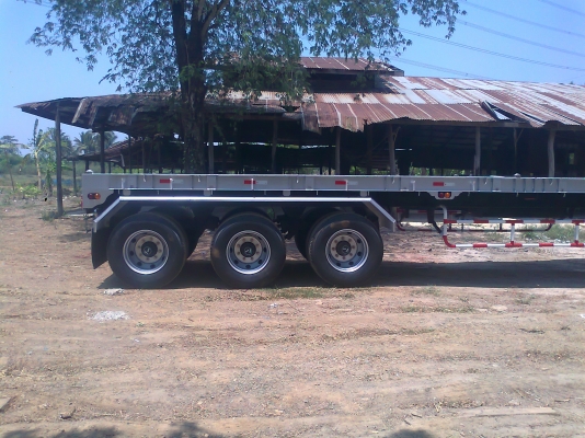 ขายหางพื้นเรียบ3 เพลา ต่อใหม่จากอู่ ราคา 460,000.00 (ไม่รวมยางและกระทะ)  หางโลว์เบด 2 เพลา ราคา 480,000.00 (ไม่รวมยางและกระทะ)  ขายกระทะใหม่ขอบ 20 x 7.00 ราคาลูกละ 1,800.00