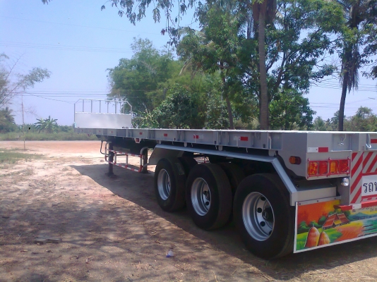 ขายหางพื้นเรียบ3 เพลา ต่อใหม่จากอู่ ราคา 460,000.00 (ไม่รวมยางและกระทะ)  หางโลว์เบด 2 เพลา ราคา 480,000.00 (ไม่รวมยางและกระทะ)  ขายกระทะใหม่ขอบ 20 x 7.00 ราคาลูกละ 1,800.00