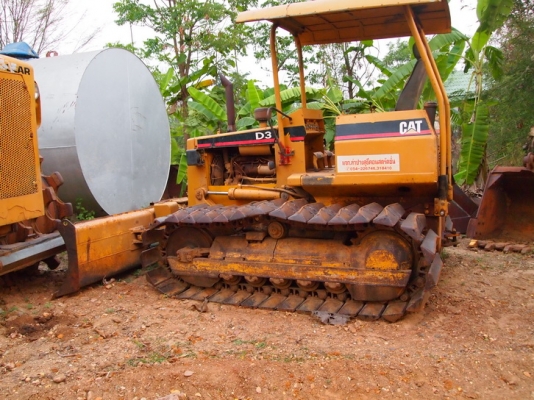 ขายรถดันดิน Caterpillar D3 พร้อมลุยงาน เอกสารอินวอย์ครบ