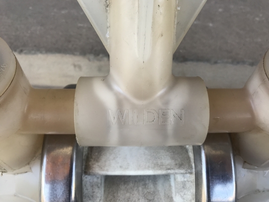 ขายปั้มไดอะแฟรม Wilden made in USA. ขนาด 1นิ้ว สภาพสวย ดูดแรง พร้อมใช้งาน