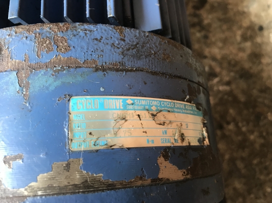 ขายมอเตอร์เกียร์ Cycro drive Sumitomo 1HP. 380V อัตราทด 1:71 เพลาออกประมาณ 20 รอบต่อนาที มีระบบเบรคในตัว สภาพสวย หมุนนิ่ม พร้อมใช้งาน