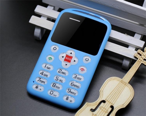 card phone ขนาดเท่าบัตรประชาชน กลัวลูกหายจัดไป