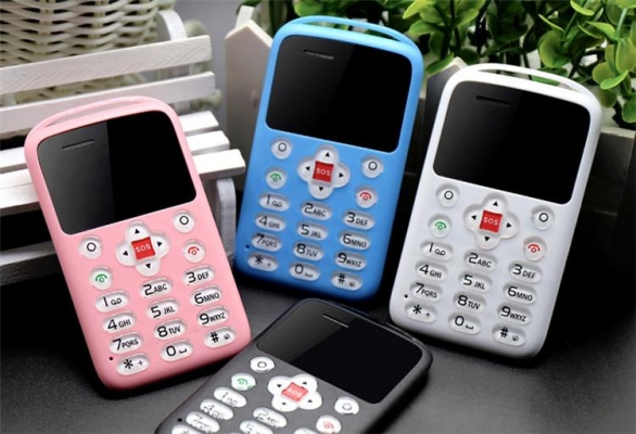 card phone ขนาดเท่าบัตรประชาชน กลัวลูกหายจัดไป
