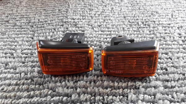 ไฟเลี้ยวแก้ม VOLVO V850 แท้