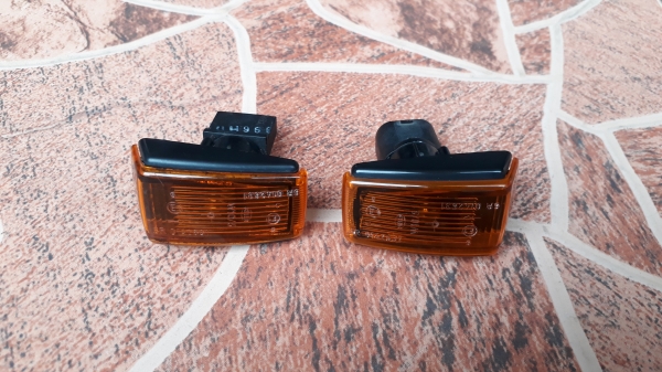 ไฟเลี้ยวแก้ม VOLVO V850 แท้