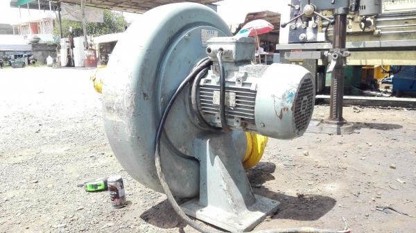 โบวเวอร์ดูดเป่าระบายอากาศ VENZ ขนาด 7.5 HP 2 POLE 2900 RPM 380V โบวเวอร์ดูดเป่าระบายอากาศ VENZ ขนาด 7.5 HP 2 POLE 2900 RPM 380V