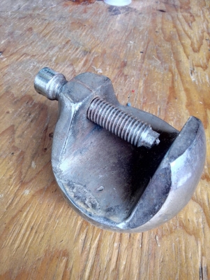 ลูกตุ้มช่างทอง