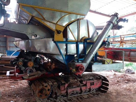 ขายรถเกี่ยวข้าว ไทยเส็ง เครื่องอีซูซุ210 ปั๊ม23 มอเตอร์90 โซ่ดี ช่วงล่าง10 ขายรถเกี่ยวข้าว ไทยเส็ง เครื่องอีซูซุ210 ปั๊ม23 มอเตอร์90 โซ่ดี ช่วงล่าง10