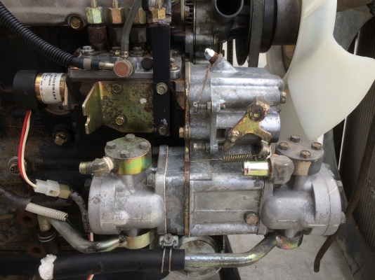 ขายเครื่องยนต์ อีเซกิ ISEKI E4DE 4 สูบ 2955cc. 60 HP(แรงม้า)