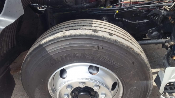 ขาย หัวลาก HINO MEGA FM2P 320 แรงม้า ปี 49 รถสวยพร้อมใช้งาน เอกสารพร้อมโอน สนใจติดต่อเรา ดำสุโขทัย โ