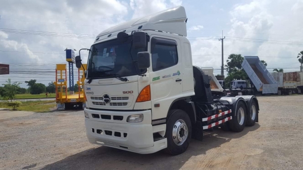 ขาย หัวลาก HINO MEGA FM2P 320 แรงม้า ปี 49 รถสวยพร้อมใช้งาน เอกสารพร้อมโอน สนใจติดต่อเรา ดำสุโขทัย โ