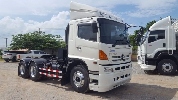 ขาย หัวลาก HINO MEGA FM2P 320 แรงม้า ปี 49 รถสวยพร้อมใช้งาน เอกสารพร้อมโอน สนใจติดต่อเรา ดำสุโขทัย โ