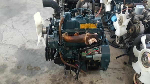 เครื่องยนต์ดีเซล kubota 3สูบ d950 19แรงม้า สภาพสวย นำเข้าจากญี่ปุ่น