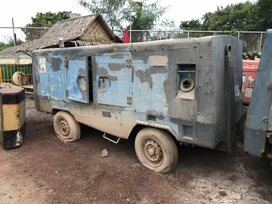 ปั้มลมสกรู 370 เครื่องยนต์อีชูชุ 6 สูบ