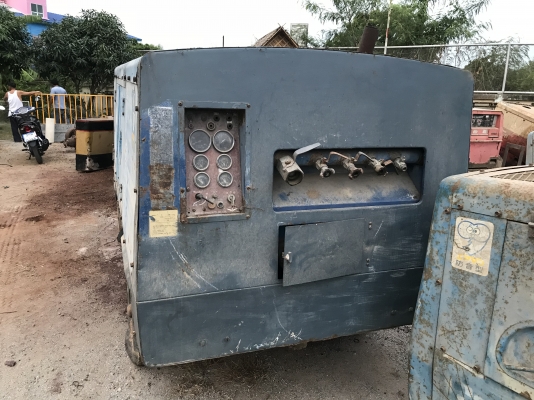 ปั้มลมสกรู 370 เครื่องยนต์อีชูชุ 6 สูบ